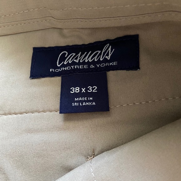 Roundtree and Yorke Men’s Brown Pants - Picture 4 of 4